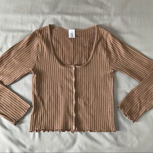 MANDEE Ribbed Mid-Sleeve Crop-Top